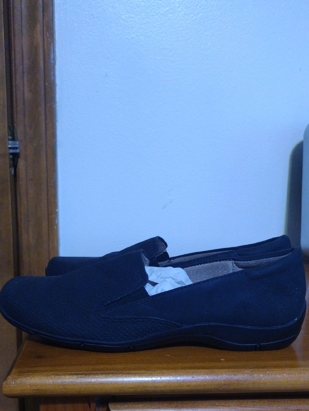 Life stride Shoes daylight